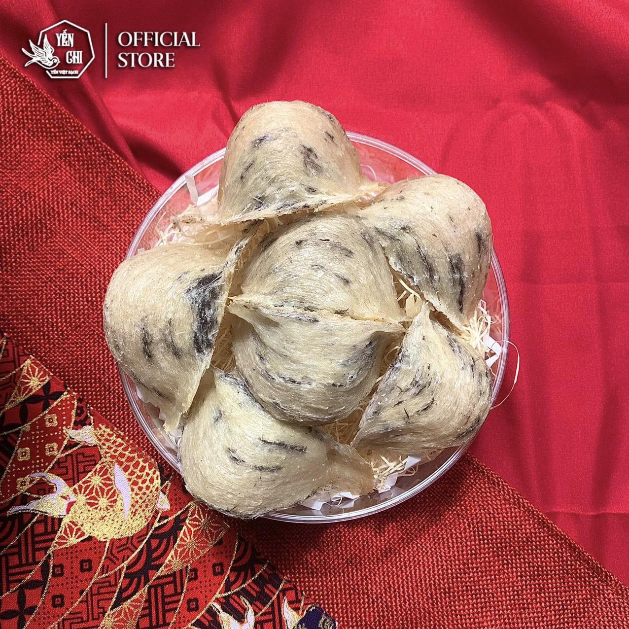 Cách phân biệt yến chưng thật và giả. Cách phân biệt yến chưng thật và giả.