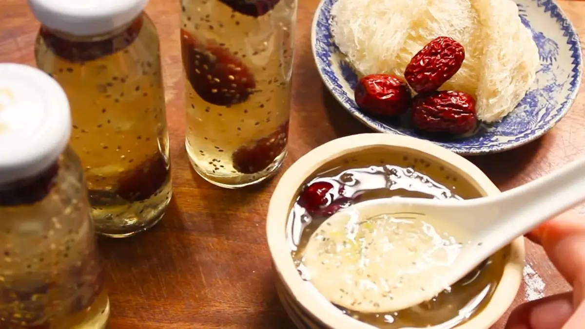 Yến Chưng Táo Đỏ: Món Ngon Siêu Bổ Dễ Làm